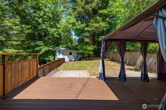 460 Lakeside Drive, Sedro Woolley, WA 98284