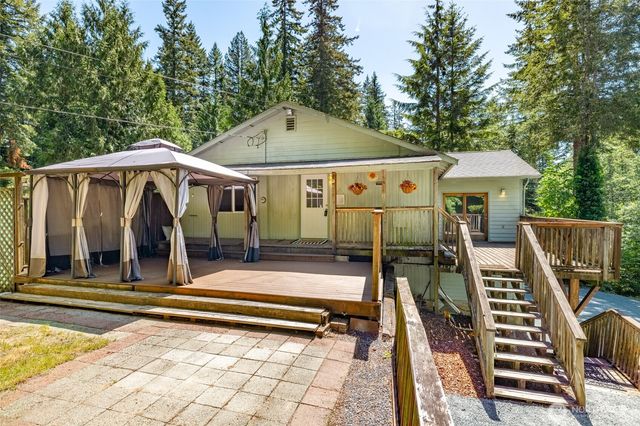 460 Lakeside Drive, Sedro Woolley, WA 98284