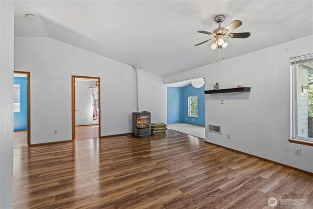460 Lakeside Drive, Sedro Woolley, WA 98284