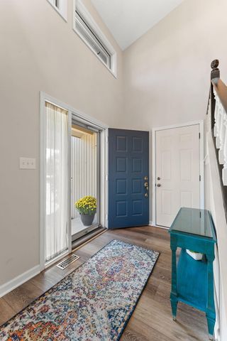 8748 Durbin Lane, Crown Point, IN 46307