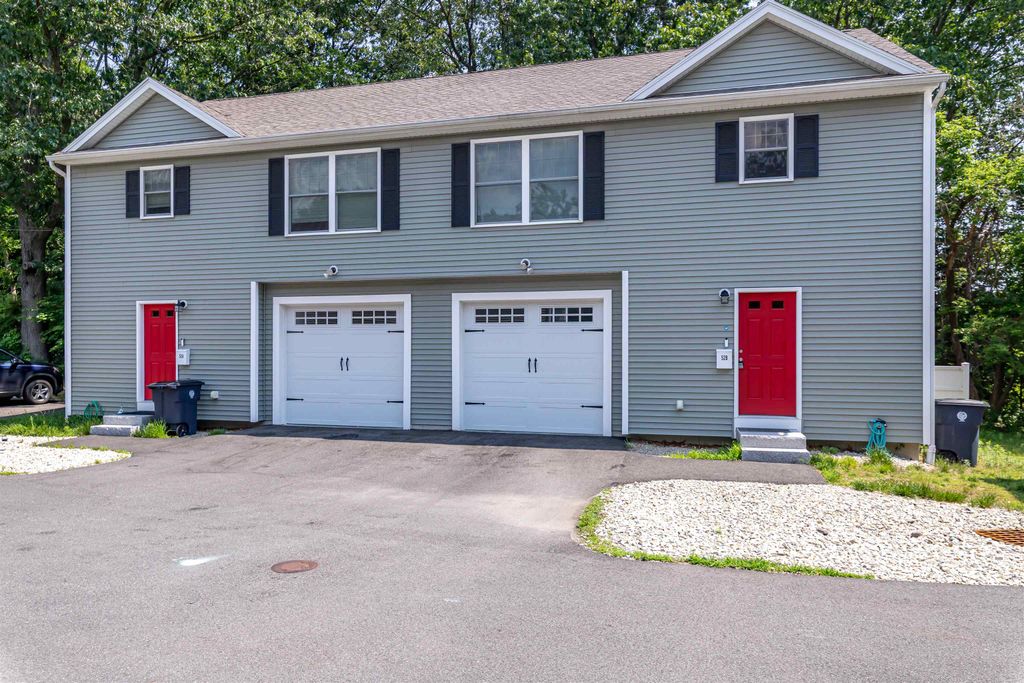 52 Ingalls St # B, Nashua, NH 03060