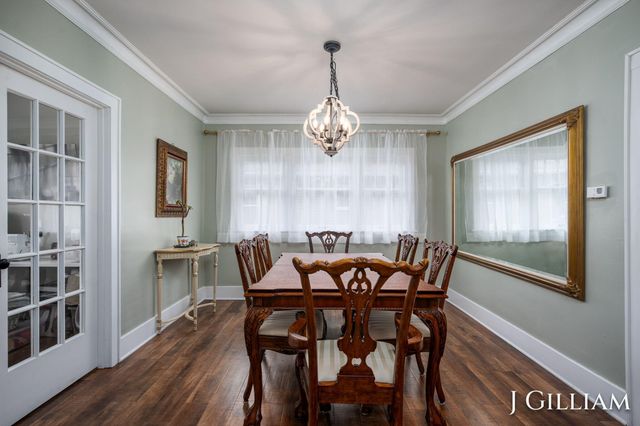 587 S Shore Drive, Holland, MI 49423