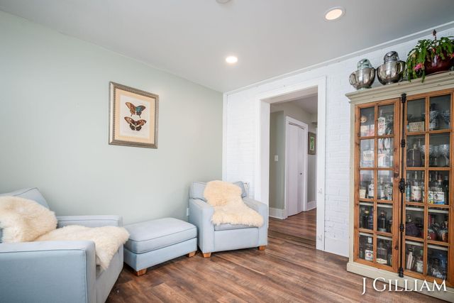 587 S Shore Drive, Holland, MI 49423