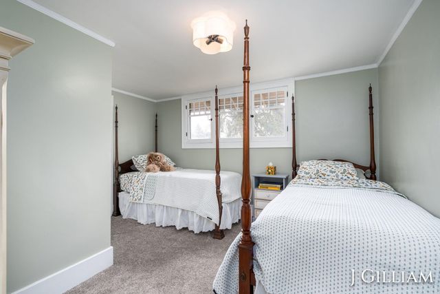 587 S Shore Drive, Holland, MI 49423