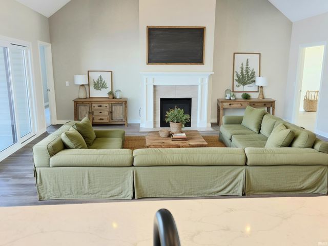 5348 Fair Creek Run, Fort Wayne, IN 46818