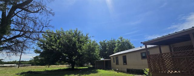 148 Whispering Oaks, Mineral Wells, TX 76067