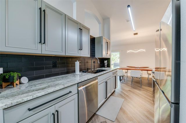 7 PENINSULA LANE, Palm Coast, FL 32164