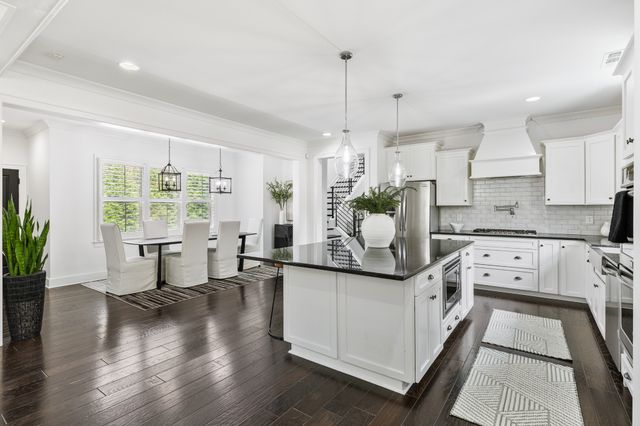 724 Fontwell Ln, Franklin, TN 37064