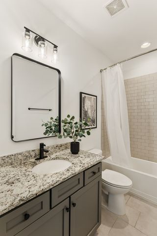 724 Fontwell Ln, Franklin, TN 37064