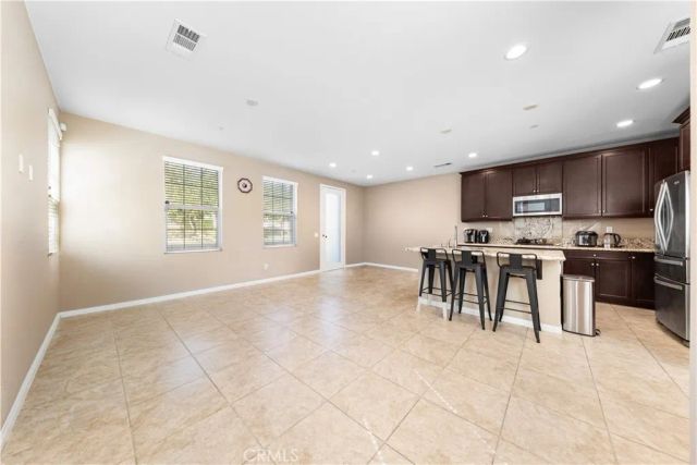 6919 Ivy, Chino, CA 91710