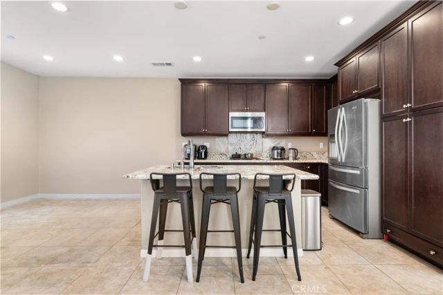 6919 Ivy, Chino, CA 91710