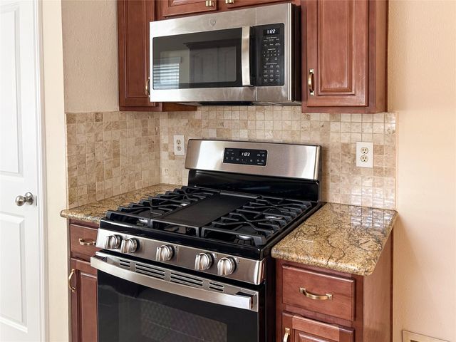 29219 Waltham St, Spring, TX 77386