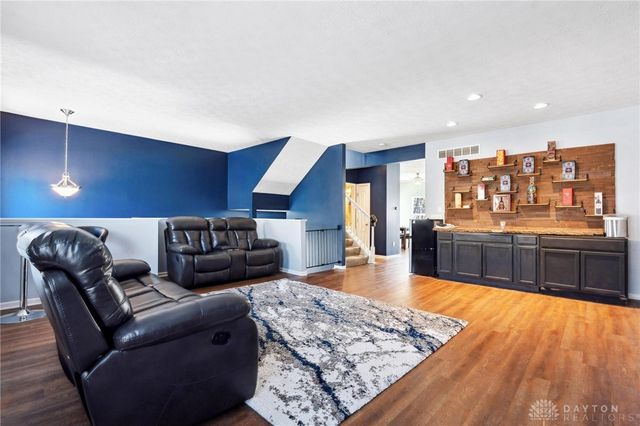 9518 Tahoe Drive, Dayton, OH 45458