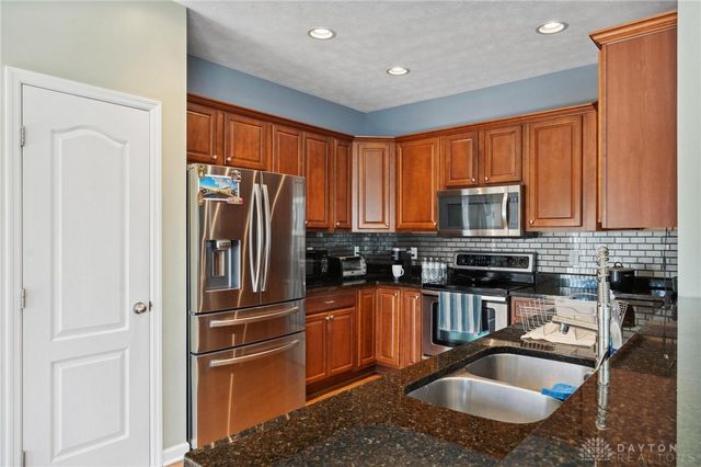 9518 Tahoe Drive, Dayton, OH 45458