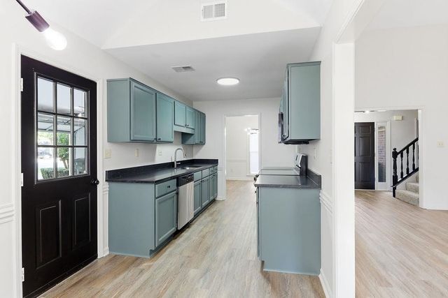 862 RADIANCE DR, Memphis, TN 38018