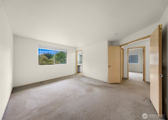 7015 76th Drive NE, Marysville, WA 98270