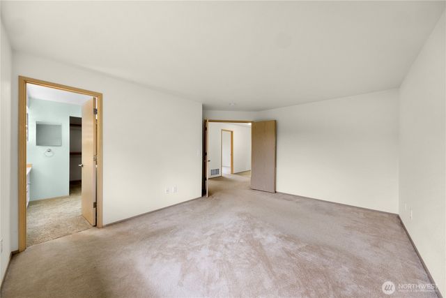 7015 76th Drive NE, Marysville, WA 98270