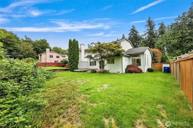 7015 76th Drive NE, Marysville, WA 98270