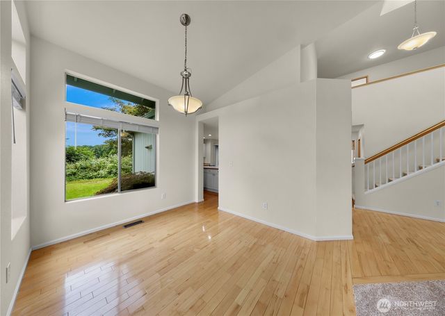 7015 76th Drive NE, Marysville, WA 98270