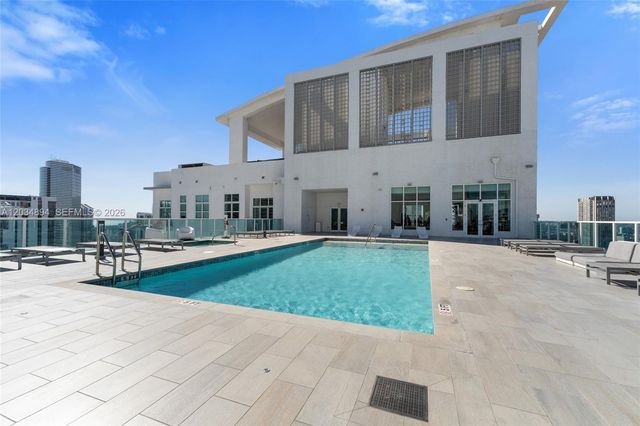133 NE 2nd Ave 801, Miami, FL 33132