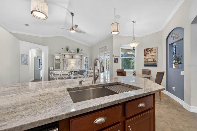 5405 CORAL SHELL WAY, Apollo Beach, FL 33572