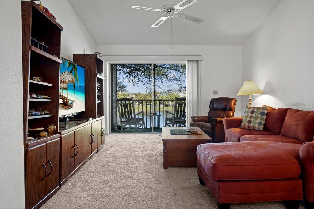 Image 10 of property listing at 1438 MILLSTREAM LANE 203, Dunedin, FL 34698