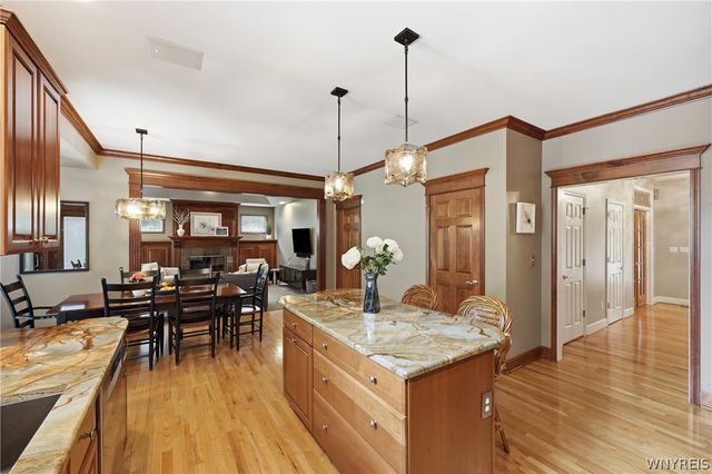 6275 Gott Creek, Clarence, NY 14051