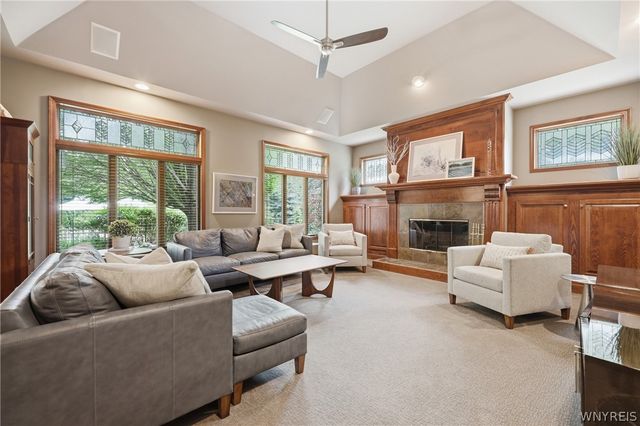 6275 Gott Creek, Clarence, NY 14051