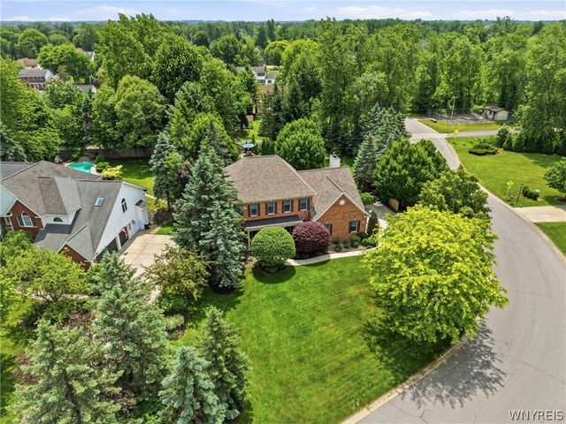 6275 Gott Creek, Clarence, NY 14051
