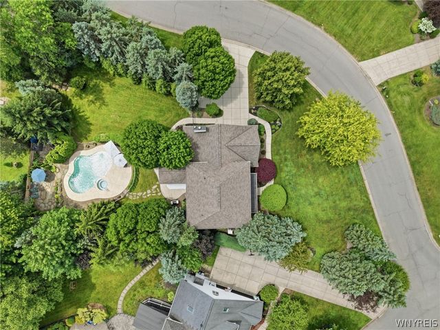 6275 Gott Creek, Clarence, NY 14051