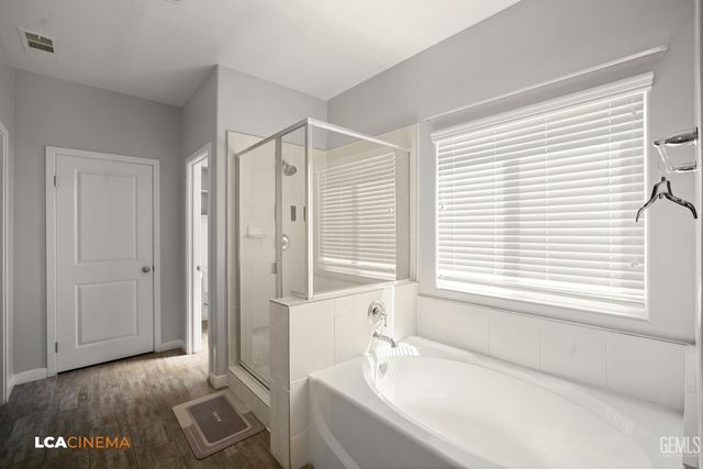 9909 Evansburg, Bakersfield, CA 93311