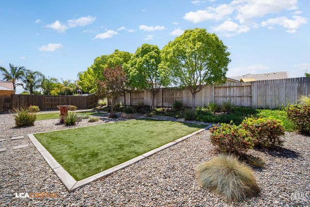 9909 Evansburg, Bakersfield, CA 93311