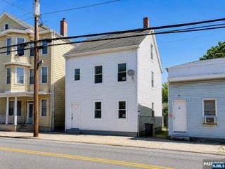 80 Wayne Avenue, Paterson, NJ 07522