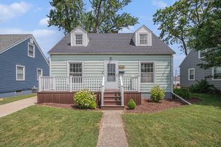 719 Botham Avenue, St. Joseph, MI 49085