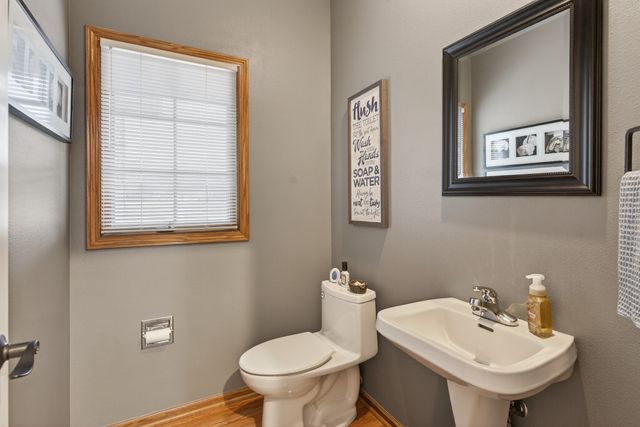 905 NE 28th Street, Ankeny, IA 50021