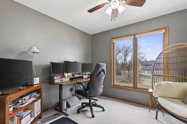 905 NE 28th Street, Ankeny, IA 50021