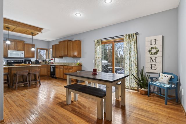 905 NE 28th Street, Ankeny, IA 50021