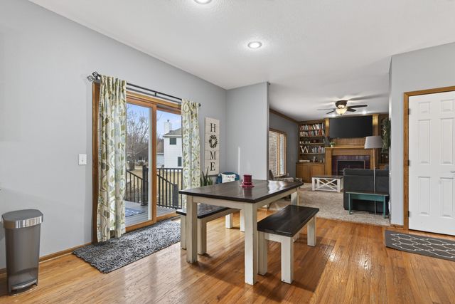 905 NE 28th Street, Ankeny, IA 50021