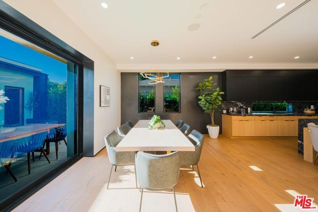 5141 Varna Avenue, Sherman Oaks, CA 91423