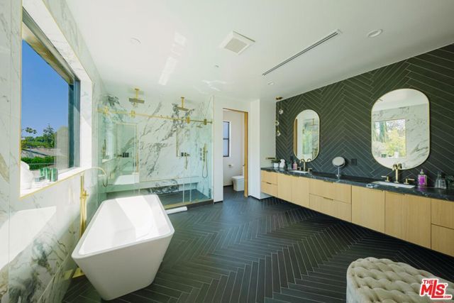 5141 Varna Avenue, Sherman Oaks, CA 91423