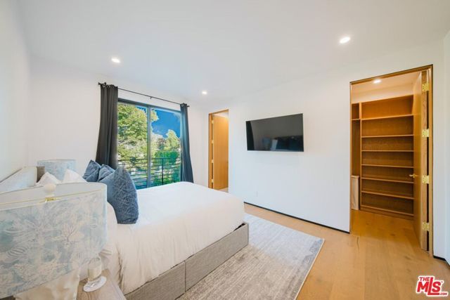 5141 Varna Avenue, Sherman Oaks, CA 91423