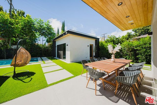 5141 Varna Avenue, Sherman Oaks, CA 91423