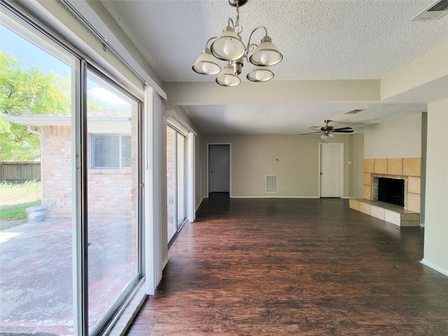 18402 Tall Cypress Drive, Spring, TX 77388
