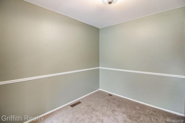 229 Lake Village Drive, Walled Lake, MI 48390