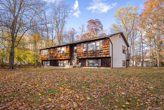17 Parker Boulevard, Monsey, NY 10952