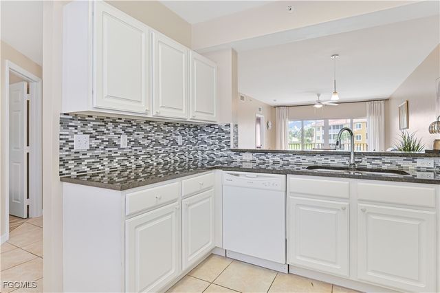 10010 Maddox LN 316, Bonita Springs, FL 34135