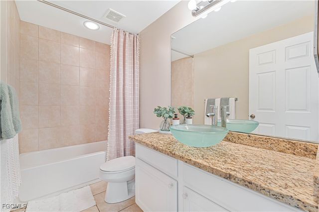 10010 Maddox LN 316, Bonita Springs, FL 34135