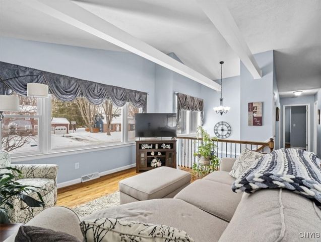 607 Birchwood Drive, Oneida, NY 13421