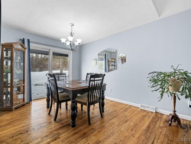 607 Birchwood Drive, Oneida, NY 13421