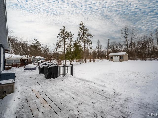 607 Birchwood Drive, Oneida, NY 13421